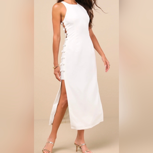 Lulus Masterfully Mod White Side Button Midi Dress, Size Small - Picture 3 of 11